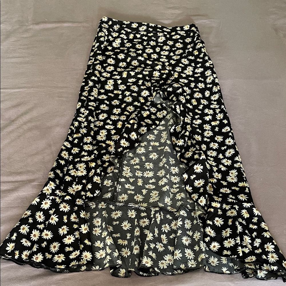 SHEIN Black and White Floral High Low Skirt